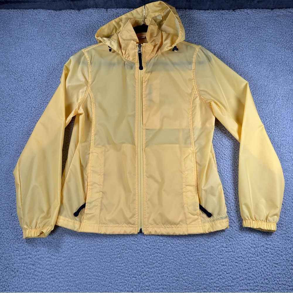 L.L. Bean Yellow Hooded Jacket Size XS